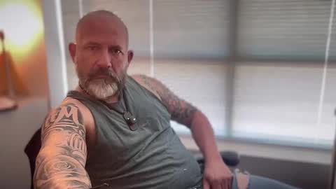 Snapshot of fuckadilf chatting on April 2026 04:41:01 PM fuckadilf online show from April 2026 04:41:01 PM