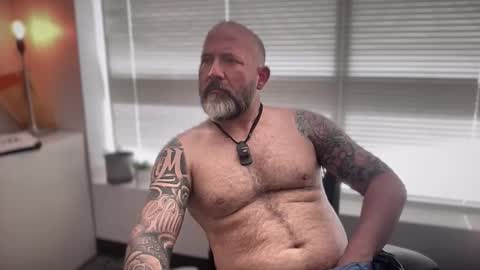 Snapshot of fuckadilf chatting on April 2026 08:29:02 PM fuckadilf online show from April 2026 08:29:02 PM