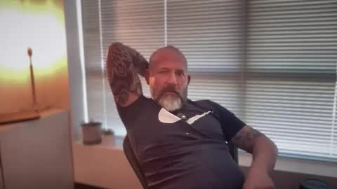 Snapshot of fuckadilf chatting on May 2026 02:56:02 PM fuckadilf online show from May 2026 02:56:02 PM