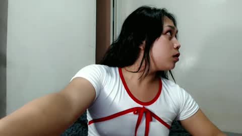 Snapshot of fucking_crystal chatting on June 2026 08:51:02 PM ITS ME CRYSTAL online show from June 2026 08:51:02 PM