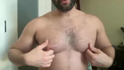 Snapshot of fuckyeahcoach chatting on January 2025 12:49:01 PM Muscle Bear Jock in Training online show from January 2025 12:49:01 PM