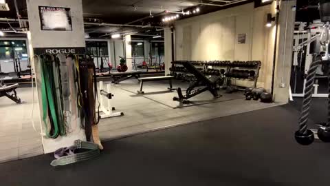 Snapshot of fuckyeahcoach chatting on February 2025 08:32:02 AM Muscle Bear Jock in Training online show from February 2025 08:32:02 AM