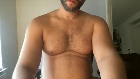 Snapshot of fuckyeahcoach chatting on October 2025 09:26:02 PM Muscle Bear Jock in Training online show from October 2025 09:26:02 PM