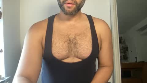 Snapshot of fuckyeahcoach chatting on October 2025 12:27:02 PM Muscle Bear Jock in Training online show from October 2025 12:27:02 PM