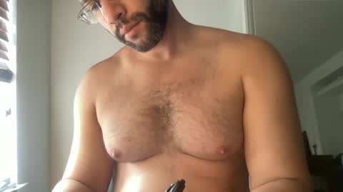 Snapshot of fuckyeahcoach chatting on October 2025 02:01:02 PM Muscle Bear Jock in Training online show from October 2025 02:01:02 PM