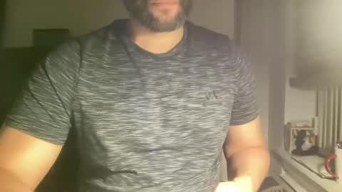 Snapshot of fuckyeahcoach chatting on January 2026 06:39:01 AM Muscle Bear Jock in Training online show from January 2026 06:39:01 AM