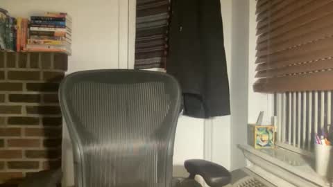 Snapshot of fuckyeahcoach chatting on March 2026 02:04:02 AM Muscle Bear Jock in Training online show from March 2026 02:04:02 AM
