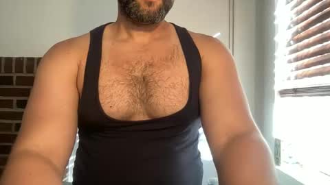 Snapshot of fuckyeahcoach chatting on April 2026 12:42:01 PM Muscle Bear Jock in Training online show from April 2026 12:42:01 PM