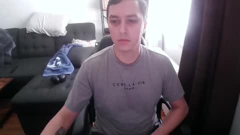 Snapshot of fululandready chatting on February 2025 04:25:02 PM fullandready online show from February 2025 04:25:02 PM