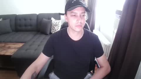 Snapshot of fululandready chatting on September 2025 06:40:01 PM fullandready online show from September 2025 06:40:01 PM