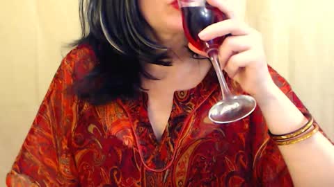 Snapshot of fun4tips chatting on February 2025 06:31:01 PM Fun4Tips online show from February 2025 06:31:01 PM