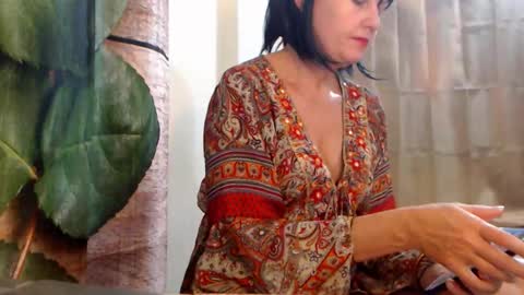 Snapshot of fun4tips chatting on January 2026 04:16:01 AM Fun4Tips online show from January 2026 04:16:01 AM