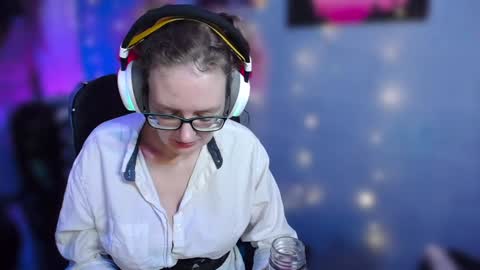 Princess Nellie  Captain Simon online show from December 2024 02:05:02 PM