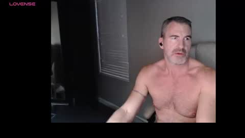 Snapshot of funfitmalelv2 chatting on February 2026 01:04:01 AM funfitmalelv2 online show from February 2026 01:04:01 AM