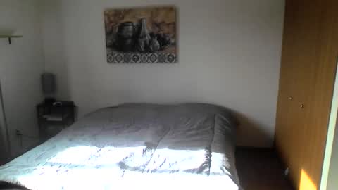 Linnys Palace online show from November 2025 05:13:02 PM