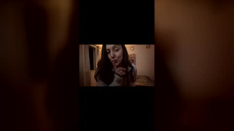 Linnys Palace online show from November 2025 12:13:02 AM