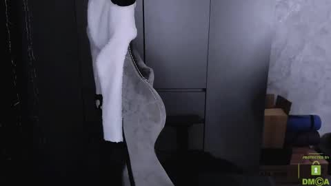 Eva online show from November 2025 02:33:02 AM