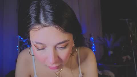 Tiffany online show from March 2026 12:38:01 AM