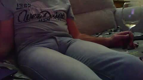 Snapshot of funslimguy chatting on January 2025 09:55:02 PM Funslimguy online show from January 2025 09:55:02 PM