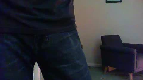 Snapshot of funslimguy chatting on November 2025 04:08:02 PM Funslimguy online show from November 2025 04:08:02 PM