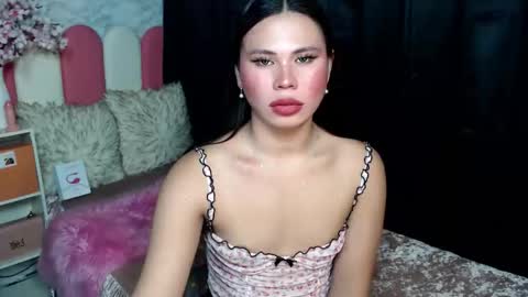 fuschiafucker online show from October 2025 05:52:01 AM