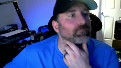 Snapshot of fuzz08 chatting on June 2026 12:22:02 AM fuzz08 online show from June 2026 12:22:02 AM