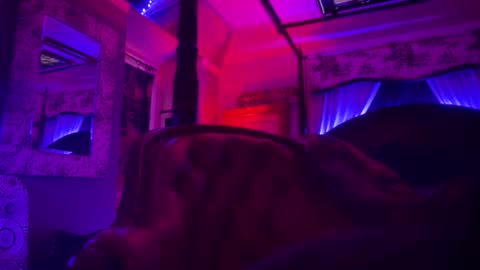 Snapshot of fvvkboyy chatting on November 2025 05:33:02 PM fvvkboyy online show from November 2025 05:33:02 PM