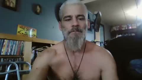 Snapshot of fwbowling chatting on February 2025 05:22:01 PM 77daddy online show from February 2025 05:22:01 PM