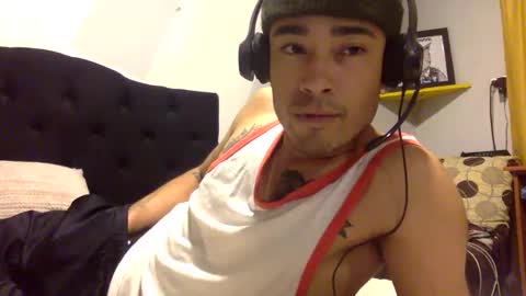 Snapshot of fxxlxlxvx chatting on October 2025 03:27:02 AM fxxlxlxvx online show from October 2025 03:27:02 AM