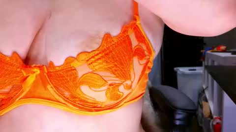 gaaby  online show from February 2026 12:21:01 AM