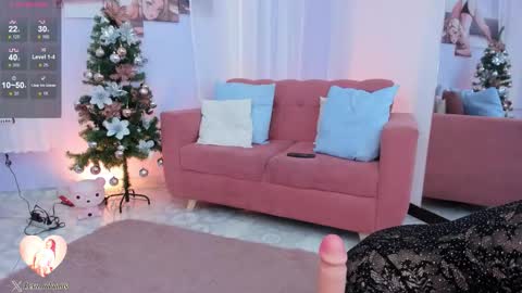 Sofia online show from December 2025 12:01:02 PM