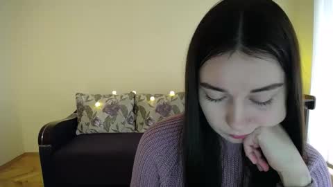 Jaklin online show from January 2025 12:04:02 PM