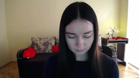 Snapshot of gabby_di chatting on April 2026 07:52:01 AM Jaklin online show from April 2026 07:52:01 AM