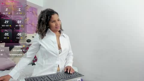 Snapshot of gabby_foox chatting on May 2026 12:29:02 AM Gaby Fox online show from May 2026 12:29:02 AM