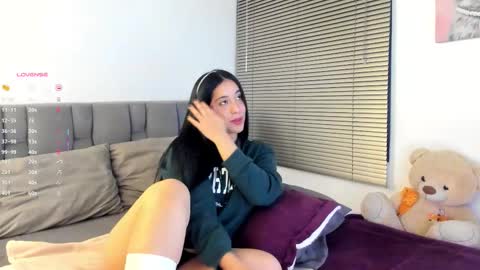 Gabriela  online show from February 2026 11:25:01 PM