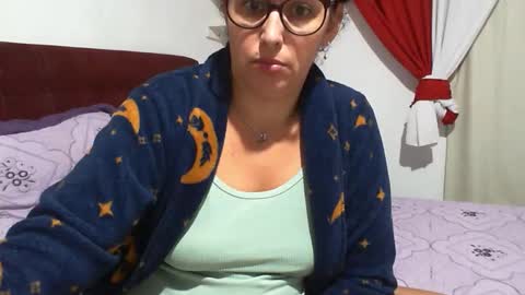 Snapshot of gabibrasil chatting on May 2026 09:42:02 PM gaby layla online show from May 2026 09:42:02 PM