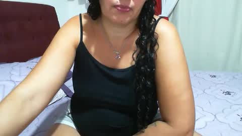 Snapshot of gabibrasil chatting on May 2026 06:47:01 PM gaby layla online show from May 2026 06:47:01 PM