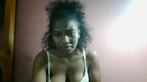 gabiriellle online show from May 2026 07:11:02 PM