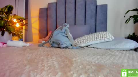 Carolina online show from March 2026 06:33:01 PM