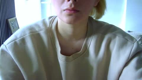 Gabriela Miller online show from November 2025 02:43:02 PM