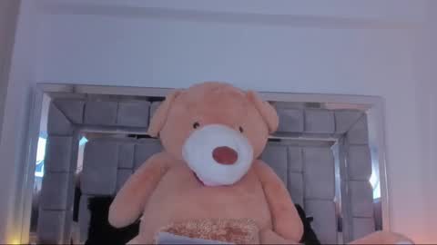 Snapshot of gabriela_montess chatting on December 2024 11:41:01 AM Gabriela Montes online show from December 2024 11:41:01 AM