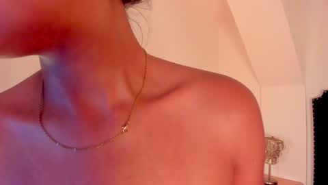 gabriella ortiz online show from April 2026 07:01:01 PM