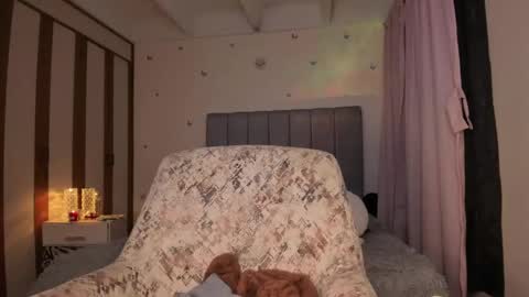 Snapshot of gabrielladurandd chatting on December 2025 12:19:02 AM Gaby online show from December 2025 12:19:02 AM