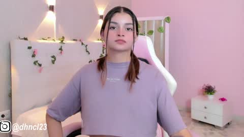 Snapshot of gabriellahoney18 chatting on January 2025 08:45:02 PM Gabriella online show from January 2025 08:45:02 PM