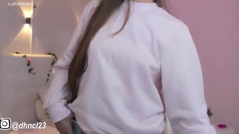 Snapshot of gabriellahoney18 chatting on February 2025 07:16:01 PM Gabriella online show from February 2025 07:16:01 PM