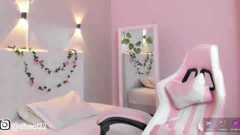 Snapshot of gabriellahoney18 chatting on March 2025 12:53:01 AM Gabriella online show from March 2025 12:53:01 AM