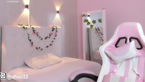 Snapshot of gabriellahoney18 chatting on March 2025 10:09:02 PM Gabriella online show from March 2025 10:09:02 PM