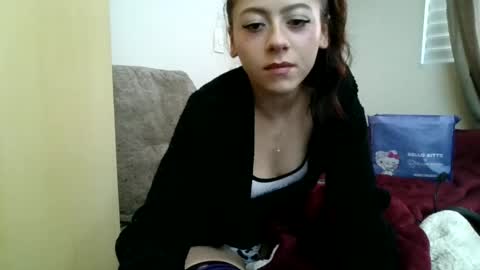 Snapshot of gabriellamanhaes chatting on June 2026 04:30:02 PM gabriellamanhaes online show from June 2026 04:30:02 PM