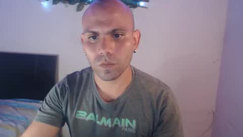 Snapshot of gabrielle_ramirez chatting on September 2025 10:43:02 PM Gabriel online show from September 2025 10:43:02 PM