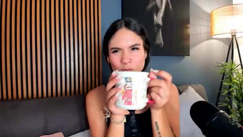 Snapshot of gaby__ferrer_ chatting on December 2025 02:58:02 PM GABY online show from December 2025 02:58:02 PM